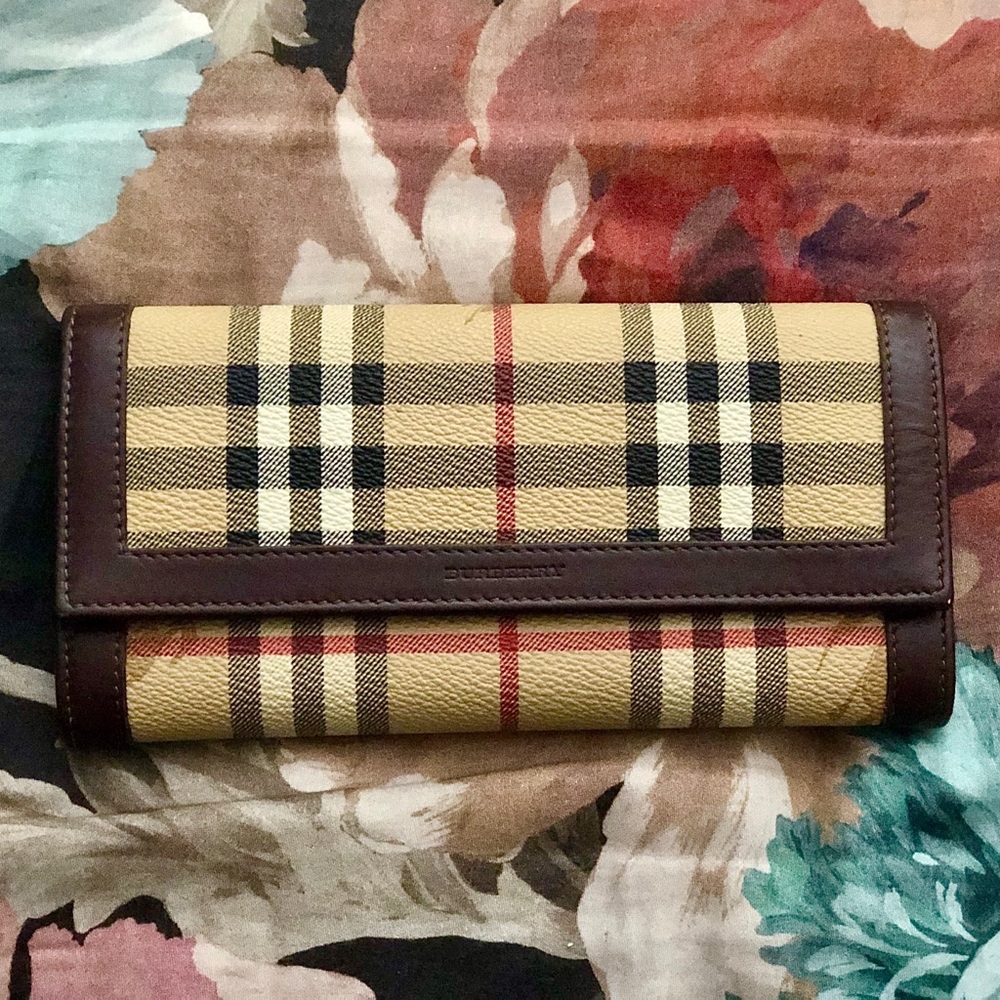 BURBERRY | classic Haymarket wallet